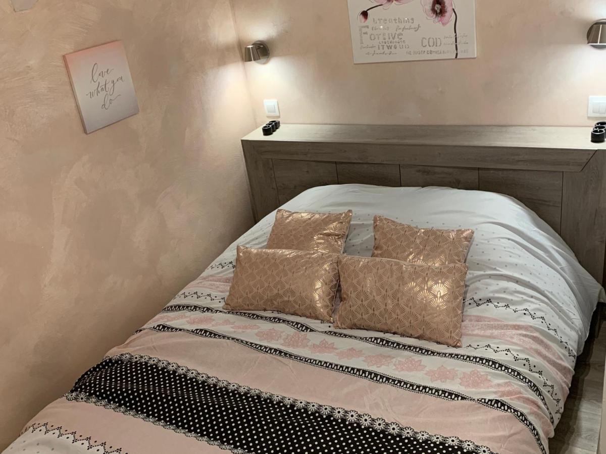 Chalet Fresse-sur-Moselle, 6 pièces, 12 personnes - FR-1-589-313 Extérieur photo