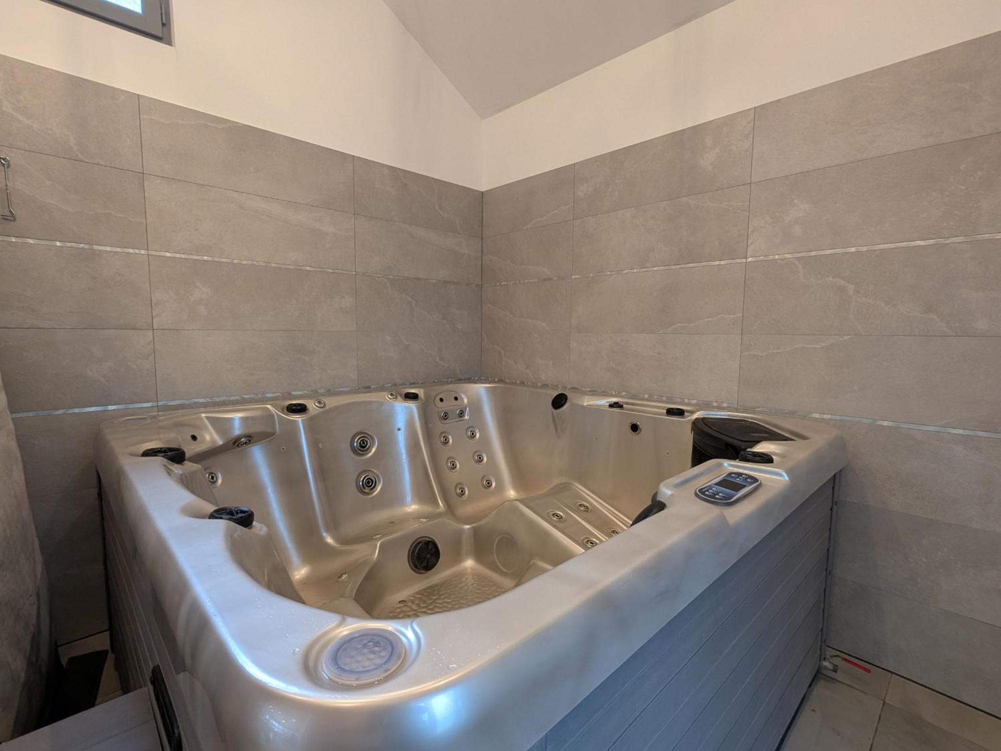 Chalet Fresse-sur-Moselle, 6 pièces, 12 personnes - FR-1-589-313 Extérieur photo